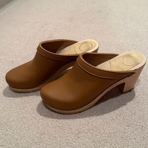 No. 6 Brown Leather Clogs